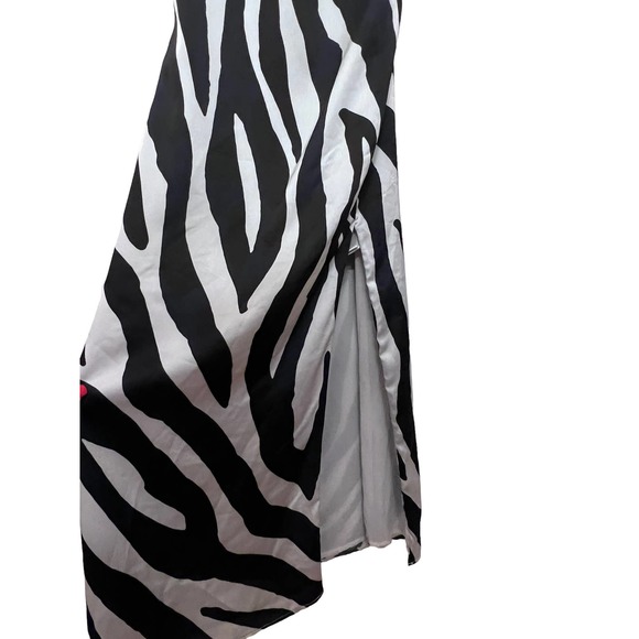 The East Order Nico Midi Dress Zebra Medium - Picture 4 of 9